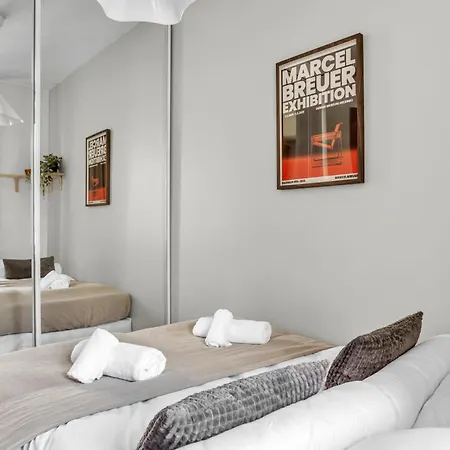 Apartment Nordic Top-floor Kamppi Square 100m Tram And Bus